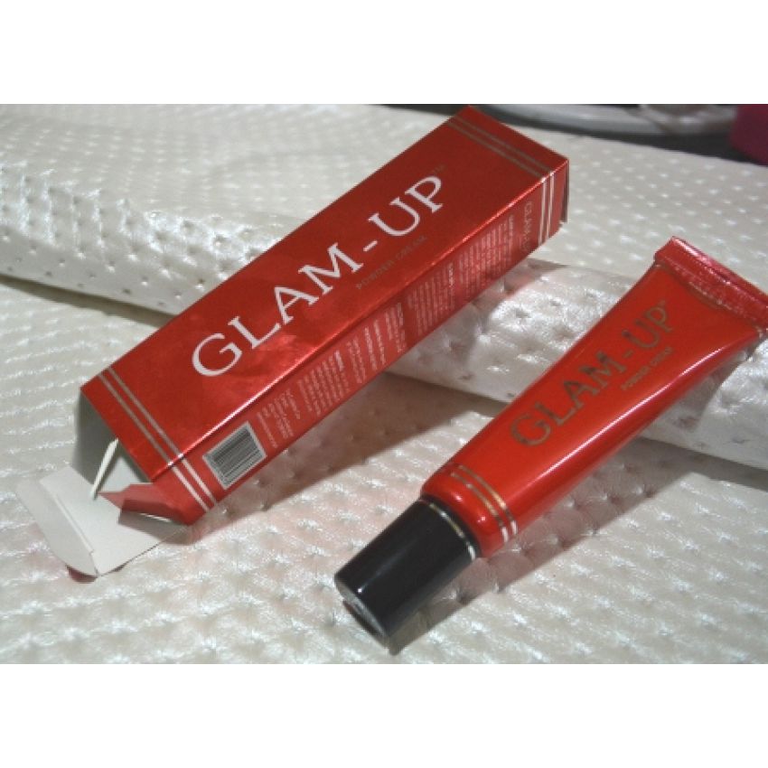 Glam Up Powder Cream